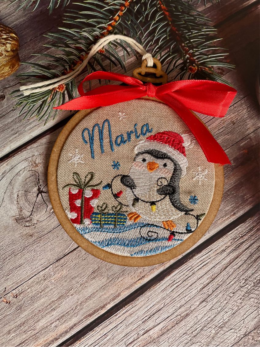 Bola de Navidad bordada "Pingüino"