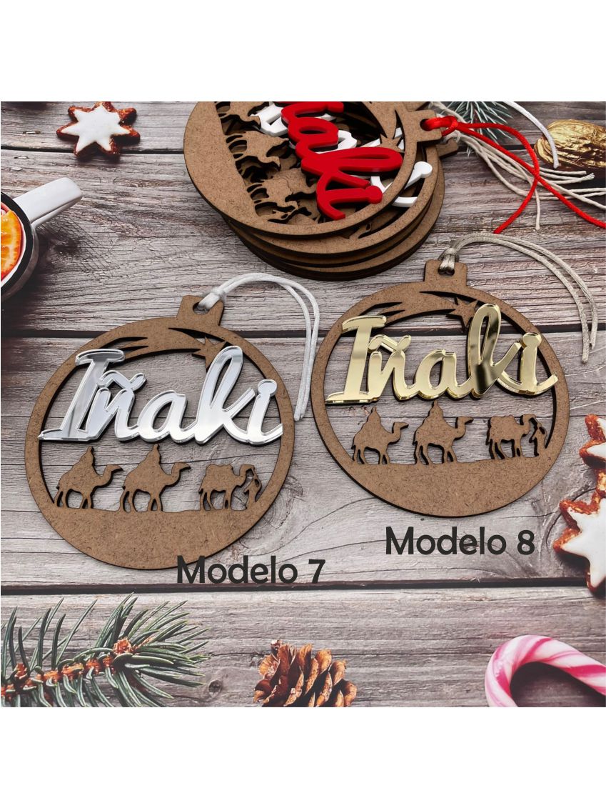 Bola de Navidad "Reyes" personalizada con nombre.