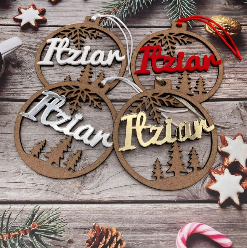 Christmas ball "Forest" personalized with name.