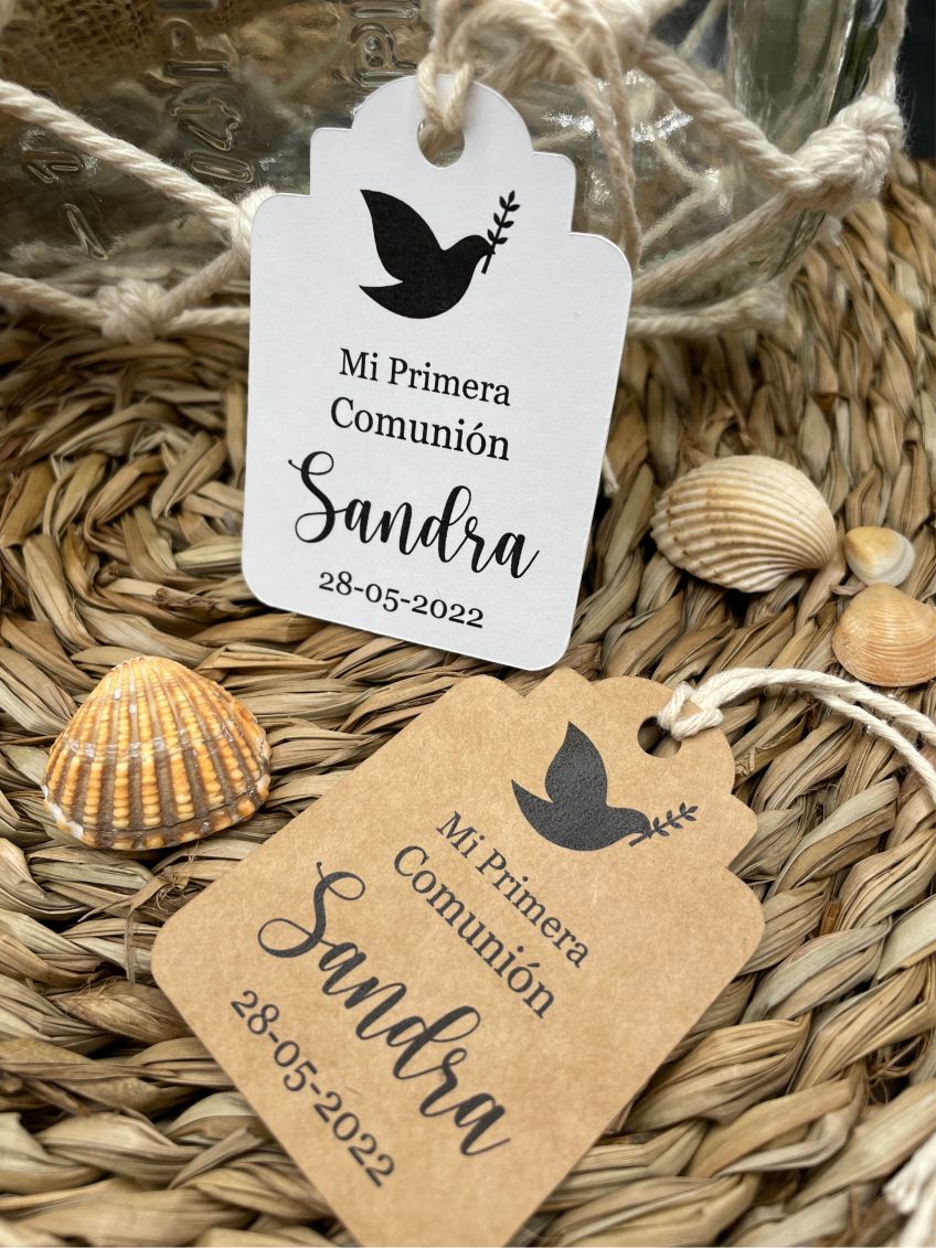 Tarjetas para detalle de comunión. Modelo Paloma