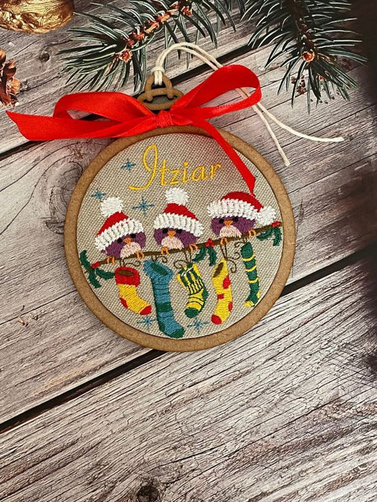 Embroidered Christmas ball "Little birds"